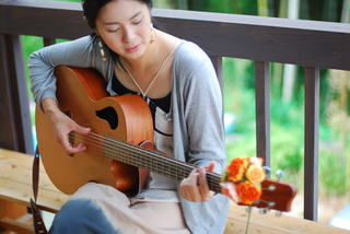 杉瀬陽子(1).jpg